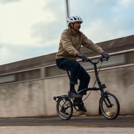 Brompton P Line with SuperRoll+ – 4-speed – Mid (MK2) – Matt Black